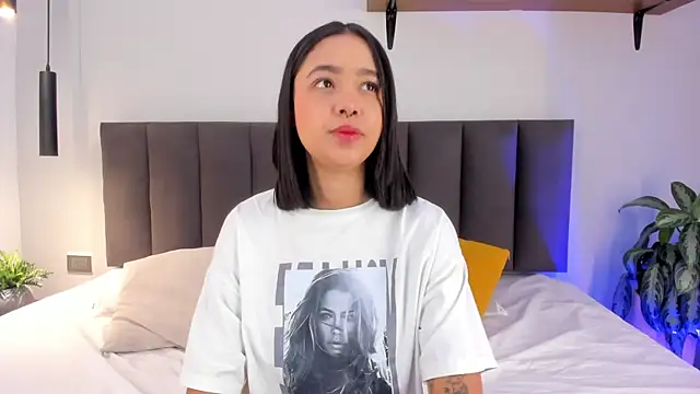 AilanaCortes online show from 1, 11, 2025