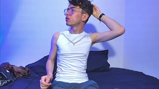 Snapshot of dani_angel_dark chatting on 10, 11, 2025 dani angel dark online show from 10, 11, 2025