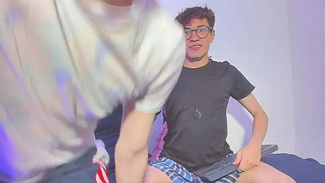 Snapshot of dani_angel_dark chatting on 23, 11, 2025 dani angel dark online show from 23, 11, 2025