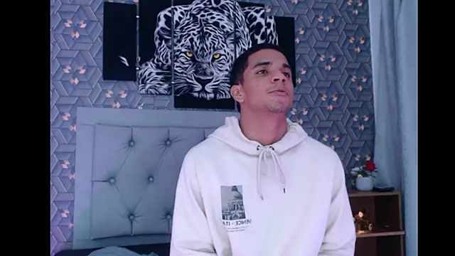 Natan Latino online show from 16, 10, 2025