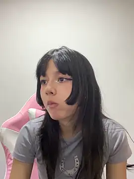 Snapshot of AnaisXoXo chatting on 14, 11, 2025 AnaisXoXo online show from 14, 11, 2025