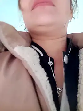 Snapshot of Myzak- chatting on 18, 11, 2025 Myzak- online show from 18, 11, 2025