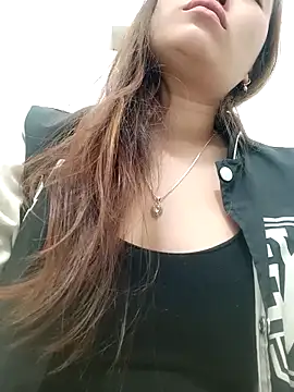 Snapshot of Myzak- chatting on 29, 11, 2025 Myzak- online show from 29, 11, 2025