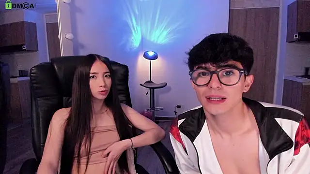 Mikeyvioleta  online show from 22, 2, 2026