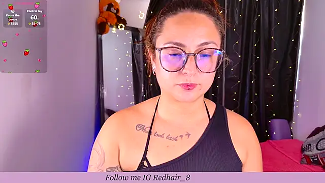 Snapshot of Rhosynn chatting on 24, 10, 2025 Rhosynn online show from 24, 10, 2025