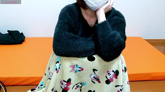 Snapshot of miyuki2000 chatting on 26, 11, 2025 miyuki2000 online show from 26, 11, 2025