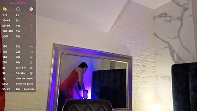 MarScarlett online show from 1, 12, 2025