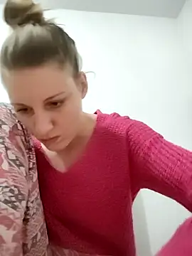 SandyCassie online show from 5, 3, 2026