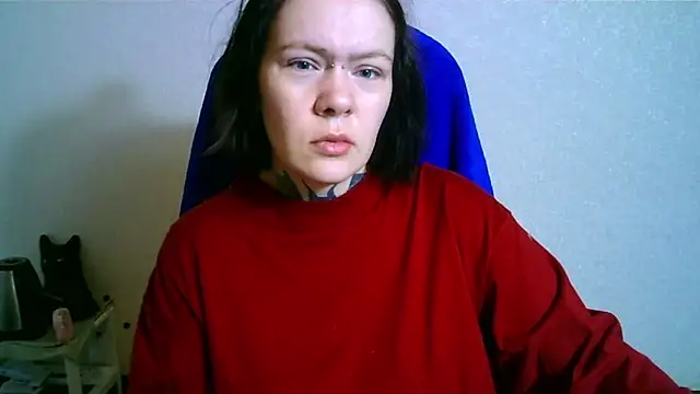 Snapshot of The_ICE_OWL chatting on 22, 10, 2025 The ICE OWL online show from 22, 10, 2025
