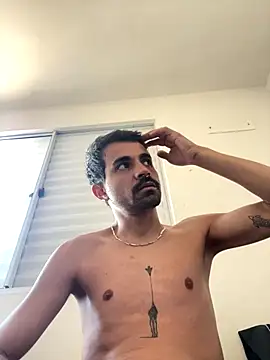 Snapshot of Felipinh19cm chatting on 18, 12, 2025 Felipinh19cm online show from 18, 12, 2025