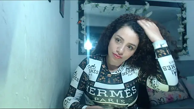 Snapshot of m_zoee chatting on 29, 11, 2025 m zoee online show from 29, 11, 2025