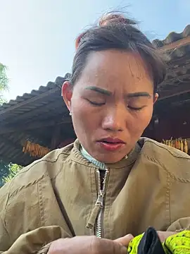 Snapshot of Saomai25 chatting on 29, 11, 2025 Saomai25 online show from 29, 11, 2025