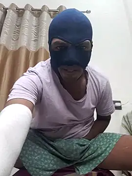 Snapshot of Mysterious_Prince chatting on 19, 11, 2025 Mysterious Prince online show from 19, 11, 2025