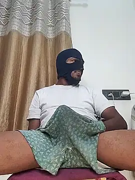 Snapshot of Mysterious_Prince chatting on 29, 11, 2025 Mysterious Prince online show from 29, 11, 2025