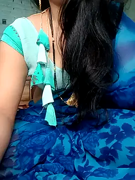 Snapshot of diksha--s chatting on 28, 10, 2025 diksha--s online show from 28, 10, 2025