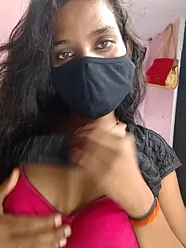 Snapshot of sweet_couple99 chatting on 17, 10, 2025 sweet couple99 online show from 17, 10, 2025