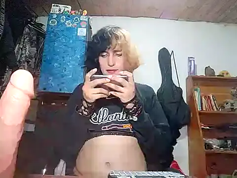 Maki Morningstar online show from 20, 2, 2026