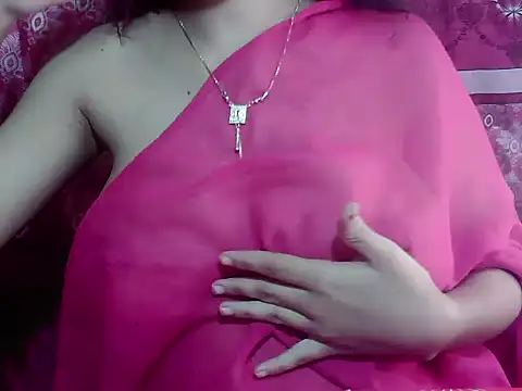 Snapshot of Nilamrani chatting on 28, 10, 2025 Nilamrani online show from 28, 10, 2025