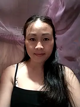 Snapshot of Spring-mky chatting on 28, 10, 2025 Spring-mky online show from 28, 10, 2025