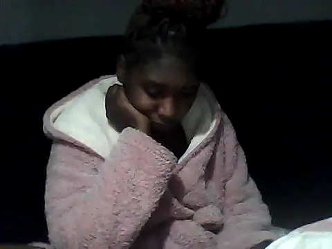 Snapshot of sexysmalldaily04 chatting on 19, 10, 2025 sexysmalldaily04 online show from 19, 10, 2025