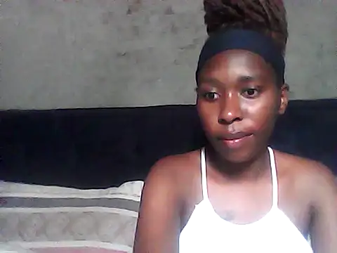 Snapshot of sexysmalldaily04 chatting on 6, 11, 2025 sexysmalldaily04 online show from 6, 11, 2025