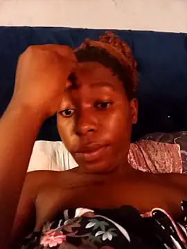 Snapshot of sexysmalldaily04 chatting on 9, 11, 2025 sexysmalldaily04 online show from 9, 11, 2025