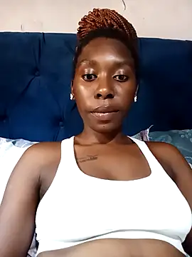 Snapshot of sexysmalldaily04 chatting on 13, 11, 2025 sexysmalldaily04 online show from 13, 11, 2025