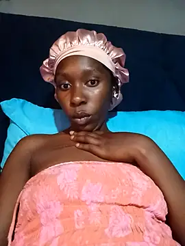 Snapshot of sexysmalldaily04 chatting on 23, 11, 2025 sexysmalldaily04 online show from 23, 11, 2025