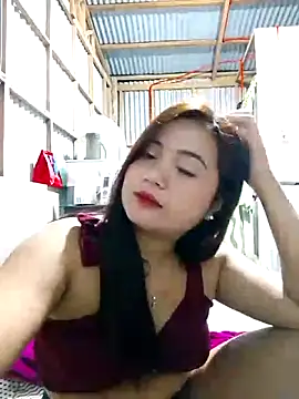 XxxHotCouples4u online show from 6, 11, 2025