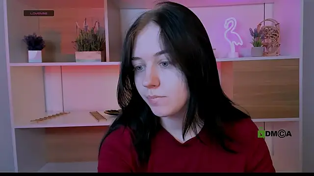 Snapshot of miki_ti chatting on 12, 11, 2025 miki ti online show from 12, 11, 2025