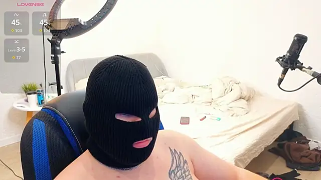 Melisaa Cooper online show from 2, 12, 2025