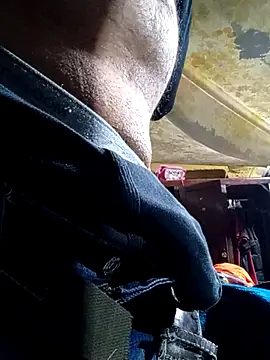 Snapshot of Cogelonregio chatting on 9, 11, 2025 Cogelonregio online show from 9, 11, 2025