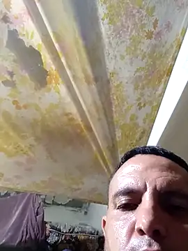 Snapshot of Cogelonregio chatting on 22, 11, 2025 Cogelonregio online show from 22, 11, 2025