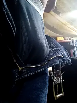 Snapshot of Cogelonregio chatting on 15, 12, 2025 Cogelonregio online show from 15, 12, 2025