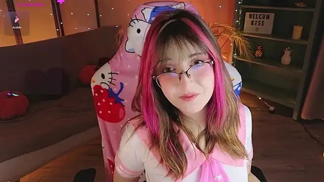 Soffi Toffi online show from 21, 3, 2026