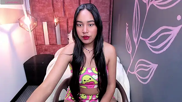 Snapshot of Rachel__Jonees chatting on 22, 10, 2025 Rachel Jonees online show from 22, 10, 2025