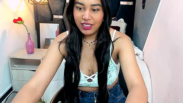 Snapshot of Rachel__Jonees chatting on 26, 10, 2025 Rachel Jonees online show from 26, 10, 2025