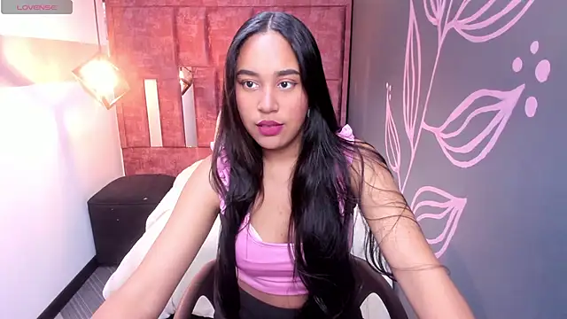 Snapshot of Rachel__Jonees chatting on 31, 10, 2025 Rachel Jonees online show from 31, 10, 2025