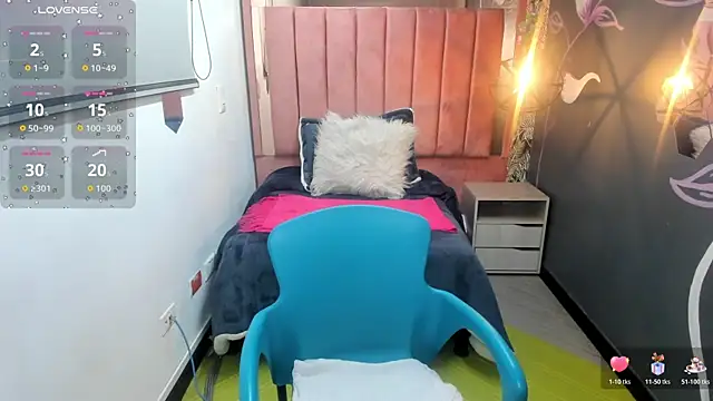 Snapshot of Rachel__Jonees chatting on 26, 11, 2025 Rachel Jonees online show from 26, 11, 2025