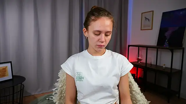 Snapshot of SageRodocker chatting on 9, 11, 2025 SageRodocker online show from 9, 11, 2025