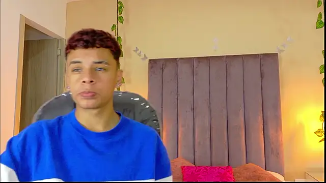 Xavier Fox    online show from 27, 3, 2026