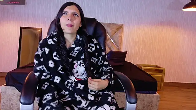 moon2 1  online show from 18, 12, 2025