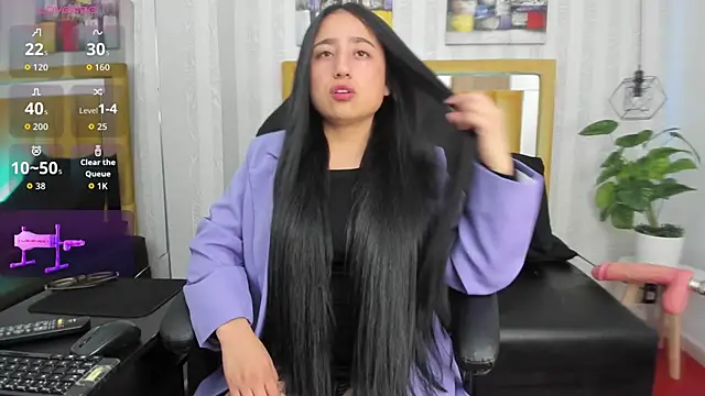 Snapshot of Samanta_Fischer chatting on 3, 12, 2025 Samanta Fischer online show from 3, 12, 2025