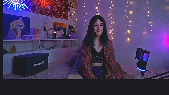 whoalexxa online show from 8, 11, 2025