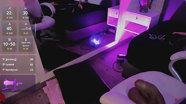 michelle cutee  online show from 26, 10, 2025