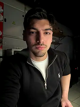 Snapshot of emir343475 chatting on 5, 11, 2025 emir343475 online show from 5, 11, 2025