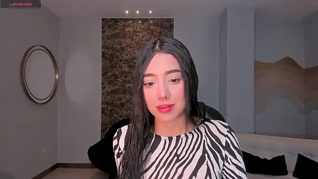 ScarlettBlaze  online show from 16, 12, 2025