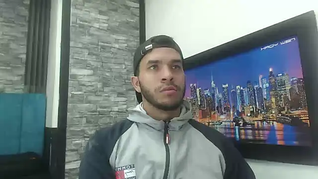 Snapshot of pether_hairy chatting on 22, 10, 2025 pether hairy online show from 22, 10, 2025