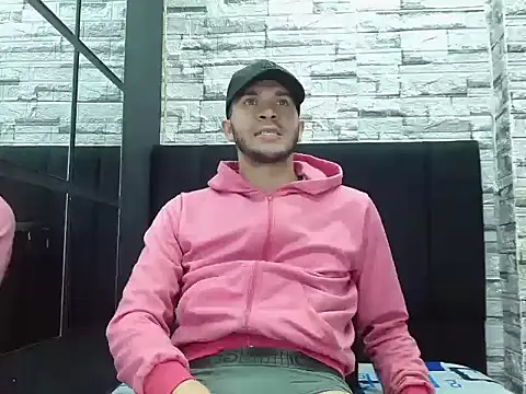 Snapshot of pether_hairy chatting on 21, 11, 2025 pether hairy online show from 21, 11, 2025