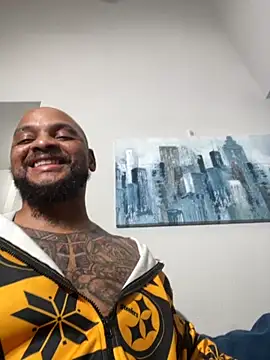 LawChat2025 online show from 14, 11, 2025